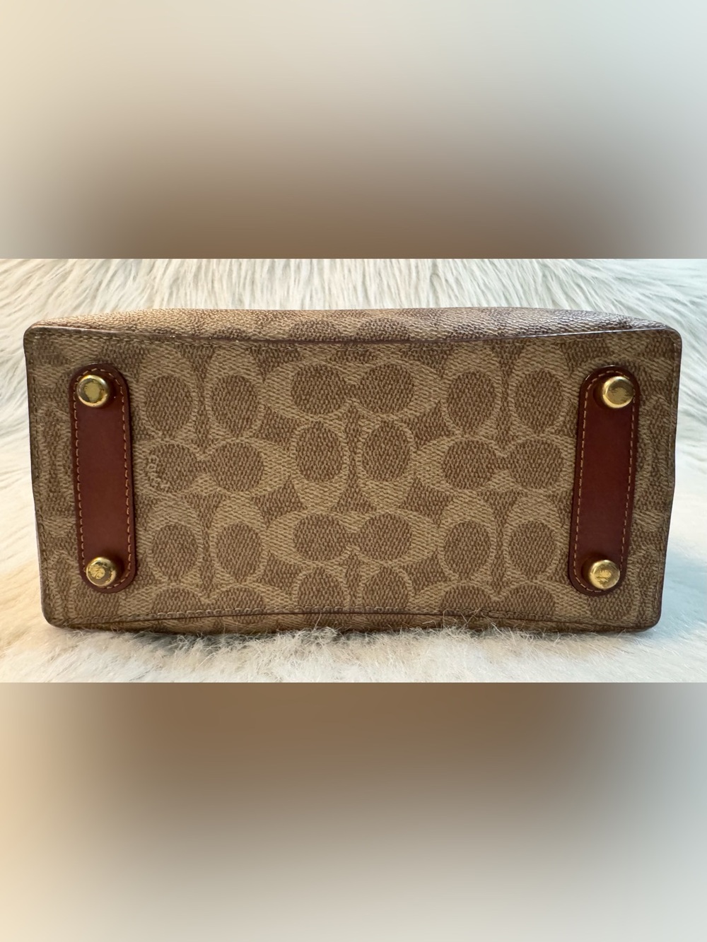 Coach Willow Bucket Signature Canvas Two Way Shoulder Bag Tan Rust Brown EUC - Picture 6 of 16